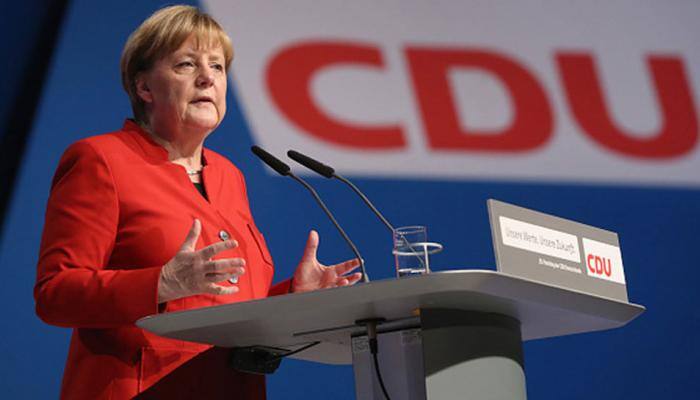 German Social Democrats under pressure to form grand coalition with Angela Merkel's conservatives