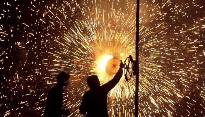 SC to hear plea today seeking complete ban on firecrackers in Delhi, NCR