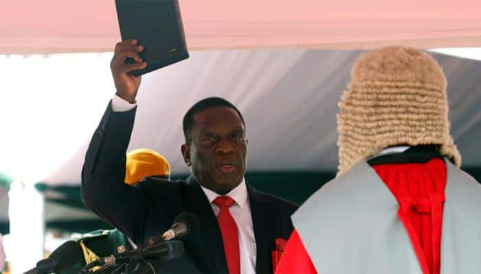 Emmerson Mnangagwa sworn in as Zimbabwe president