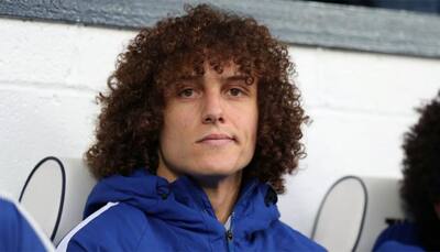 Chelsea's David Luiz to miss Swansea match with knee injury