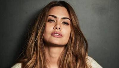 Esha Gupta treats fans with another luscious Instagram post—See pic