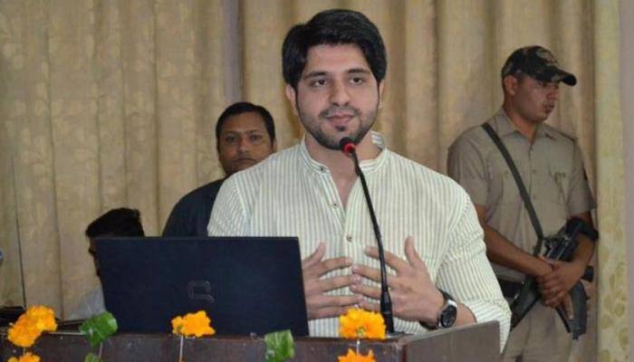 Shehzad Poonawalla releases audio, claims Congress leader Manish Tewari called the party a 'family-run proprietorship'