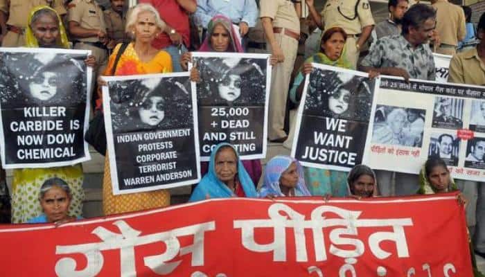 Protests mark 33rd anniversary of Bhopal gas tragedy