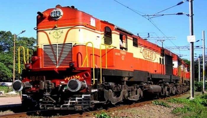 Major train mishap averted in Lucknow