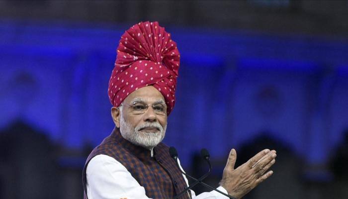 Stop &#039;fatwas&#039; against &#039;nationalist&#039; values that guide us to help Indians: Modi