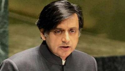 Shashi Kapoor passes away, Shashi Tharoor gets condolence messages