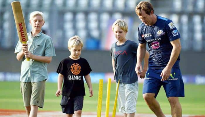 Mumbai Indians part ways with Jonty Rhodes for IPL 2018