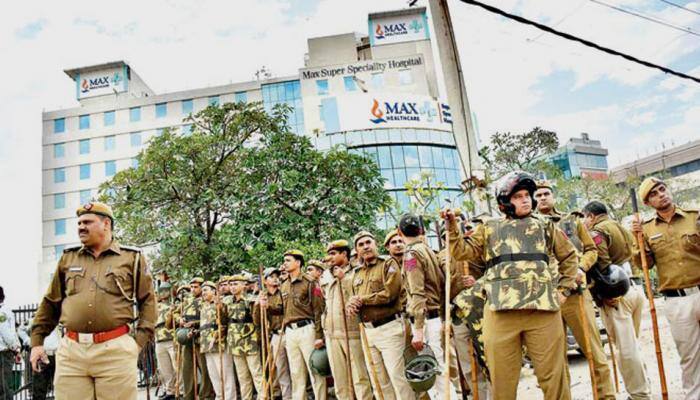 Delhi: OPD of Max Hospital Shalimar Bagh over medical negligence case, patients left in a lurch