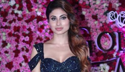 Feel lucky to stand in same frame as Akshay Kumar: Mouni Roy