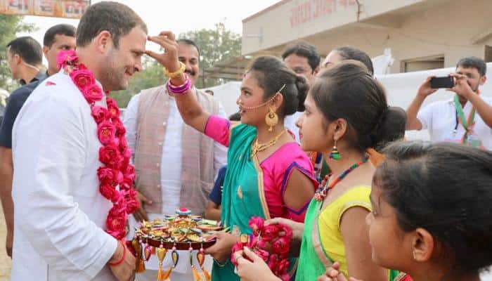 Narendra Modi wishes Rahul Gandhi 'fruitful tenure' as Congress president, Rahul thanks PM 