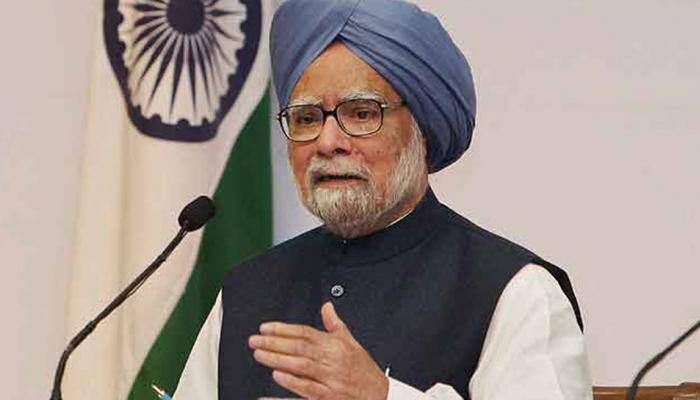 Manmohan Singh right in demanding PM Modi&#039;s apology: Chidambaram