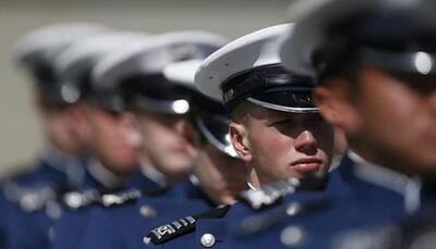 US judge clears way for transgender military recruits to enlist
