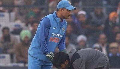 Watch: When a man invaded the pitch to touch MS Dhoni's feet