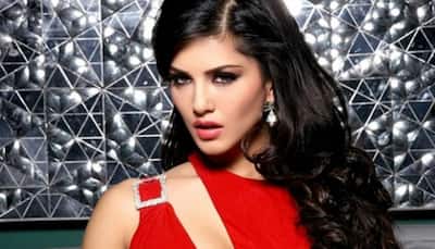 Saree or suicide: Kannada group protests Sunny Leone's participation in New Year's bash