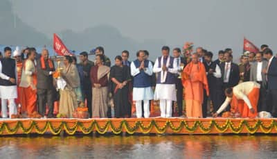 President Ram Nath Kovind offers prayers at Sangam in Allahabad