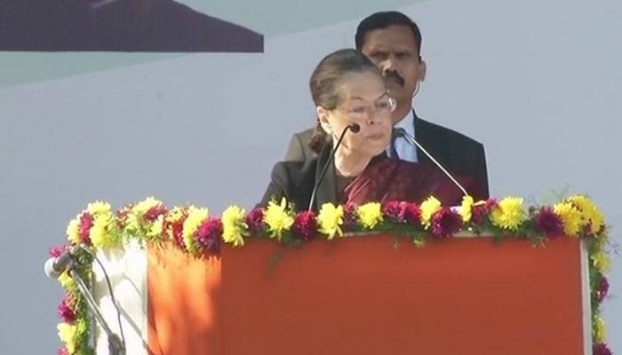 Miffed Sonia Gandhi forced to pause her last address as Congress chief, thanks to firecrackers