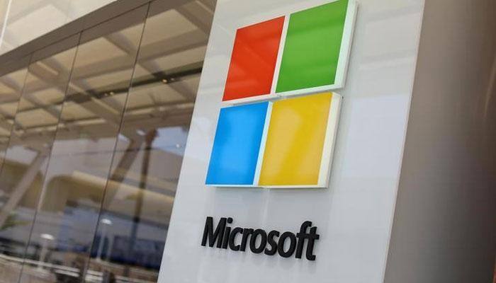 Microsoft files patent for foldable dual-screen notebook