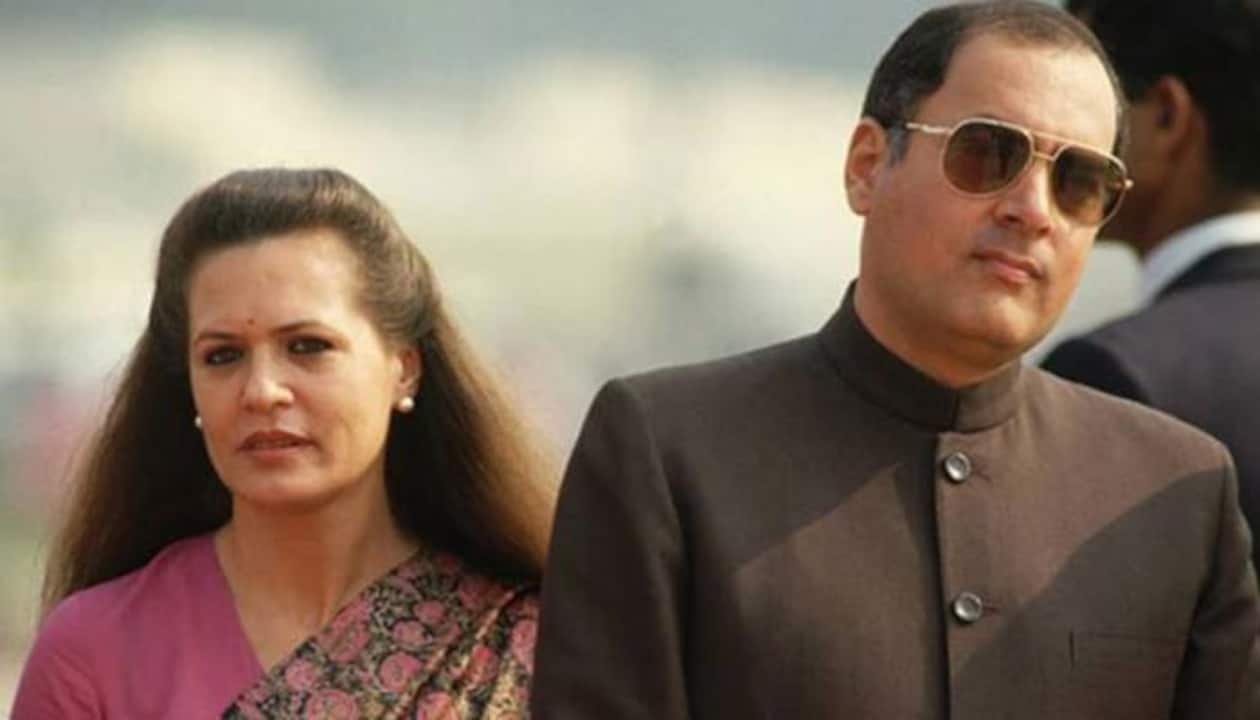 1260px x 720px - Sonia Gandhi's journey: From skirt-wearing bride to saree-clad Congress  chief | India News | Zee News