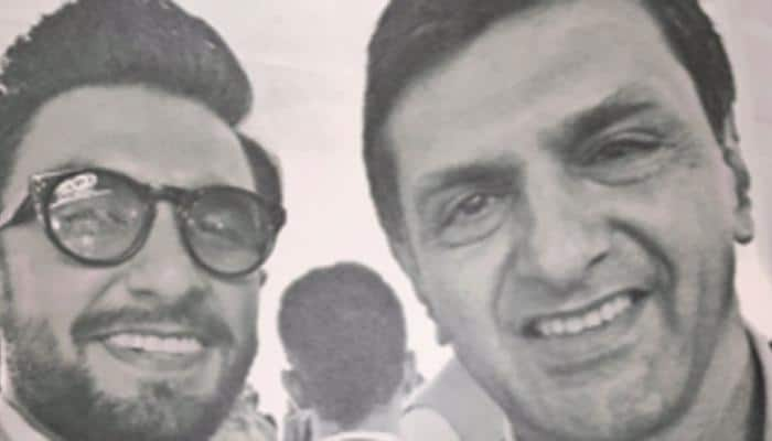 Ranveer Singh&#039;s selfie with Prakash Padukone is simply unmissable!