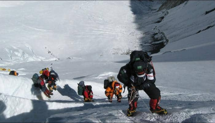 Scaling the heights of Mount Everest can lead to psychosis, say researchers