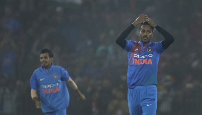 India vs Sri Lanka, 1st T20I: Hardik Pandya and Shreyas Iyer bring in a new celebration style to the customary Hi5