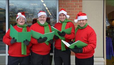 Sing Christmas carols in groups to boost mental health, stay happy