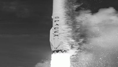SpaceX launches 10 more satellites into orbit