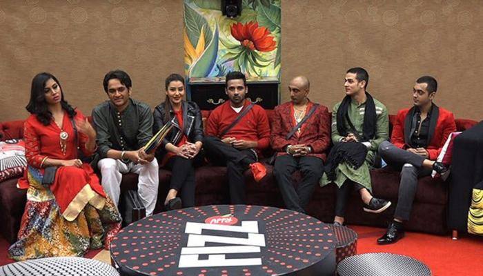 Bigg Boss 11 Weekend ka Vaar written updates: Arshi Khan evicted, Vikas Gupta enters semi-finale week