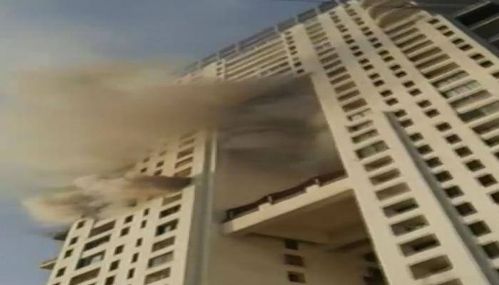 Fire breaks out inside 17th floor flat in Mumbai&#039;s Walkeshwar