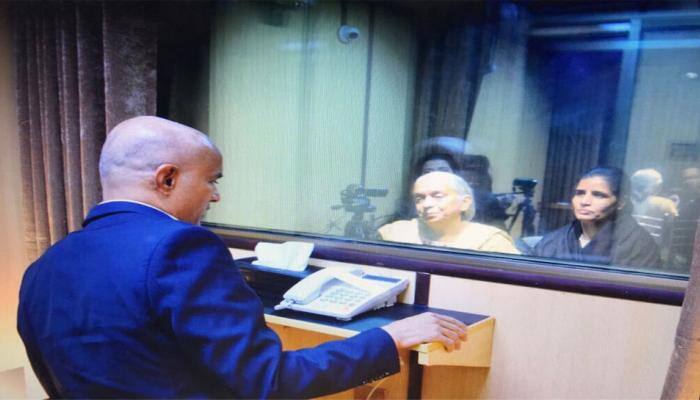 Head bruises and missing earlobe? Kulbhushan Jadhav&#039;s pictures hint at torture by Pakistan