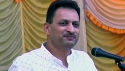 Union minister Hegde hints at removing 'secular' from Constitution