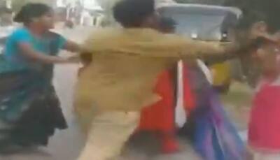 WATCH: Auto driver punches, thrashes women on road in Visakhapatnam