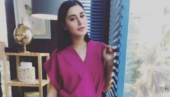 Is Nargis Fakhri dating this Hollywood director?