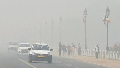 Heavy fog halts all flight operations at Delhi airport, pollution breaches hazardous mark