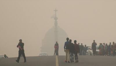 Dense fog, low visibility hit Delhi again; 17 flight delayed, 18 trains cancelled