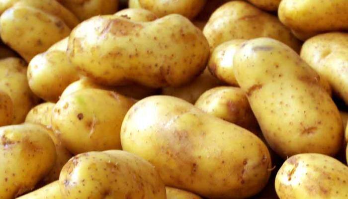 Potatoes dumped in Lucknow: Four policemen including Sub Inspector suspended