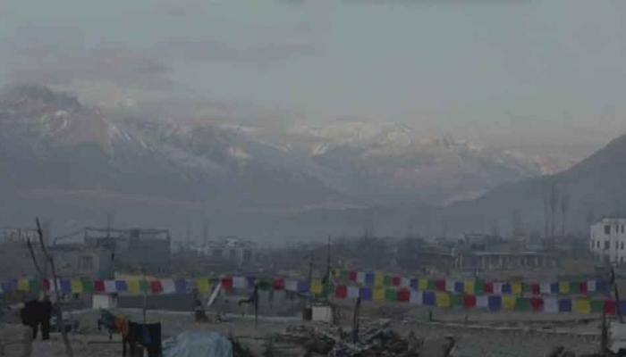 J&amp;K: Srinagar, Jammu record season's lowest temperatures; Leh at minus 16.8 degrees Celsius