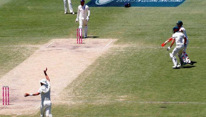'Hottest' Ashes Test day on record as Australia swelters