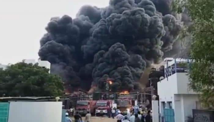 Major fire at chemical plant in Vadodara, fire brigades reach spot