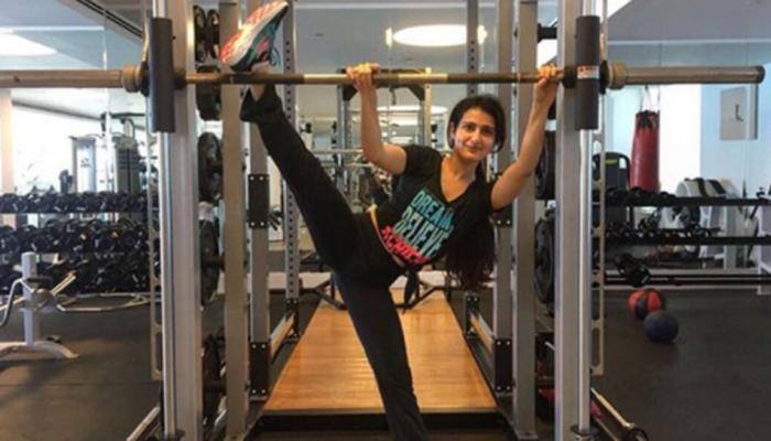 'Dangal' girl Fatima Sana Shaikh's gym videos will make you feel the rush—Watch