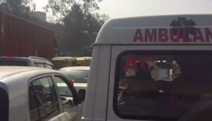 Repairing Delhi&#039;s Lajpat flyover takes massive toll on traffic, ambulance too gets gridlocked