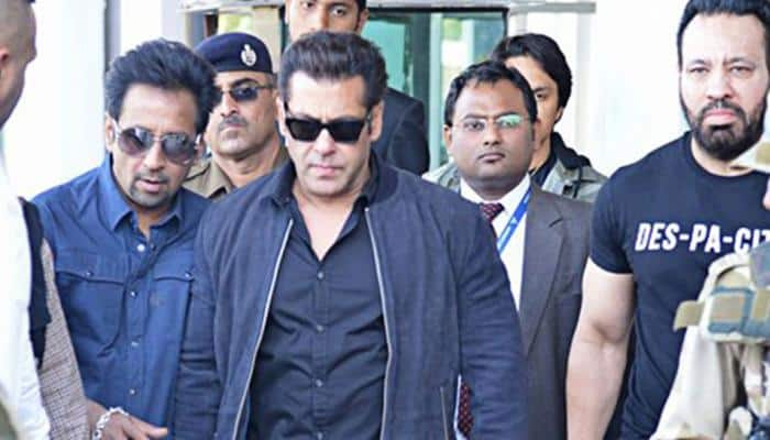 Salman gets escorted to home by cops after threat disrupts shoot in Mumbai