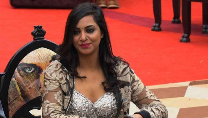 Bigg Boss 11: Arshi Khan condemns Hina Khan’s distasteful remark about Shilpa Shinde 