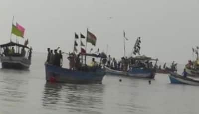 Boat capsizes in Maharashtra's Dahanu; 3 dead, 32 rescued, search on 