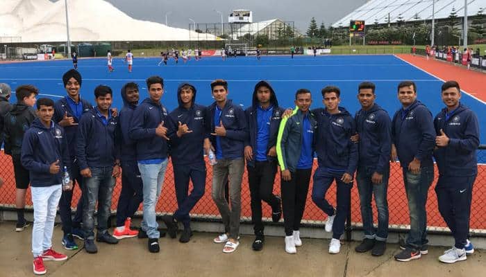 India&#039;s U-19 cricket World Cup squad cheers hockey team in New Zealand