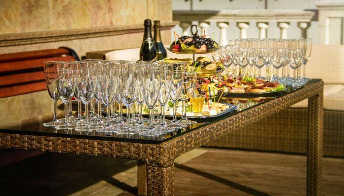 Sri Lankan women to challenge alcohol ban in country's top court