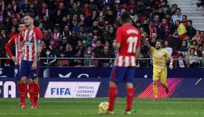 La Liga: Atletico Madrid title hopes hit, Montella earns Sevilla win