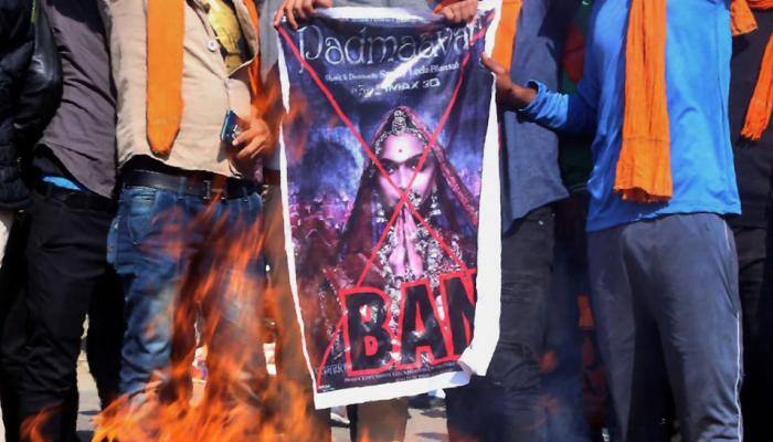 Defiant Rajput groups continue violent protests ahead of &#039;Padmaavat&#039; release