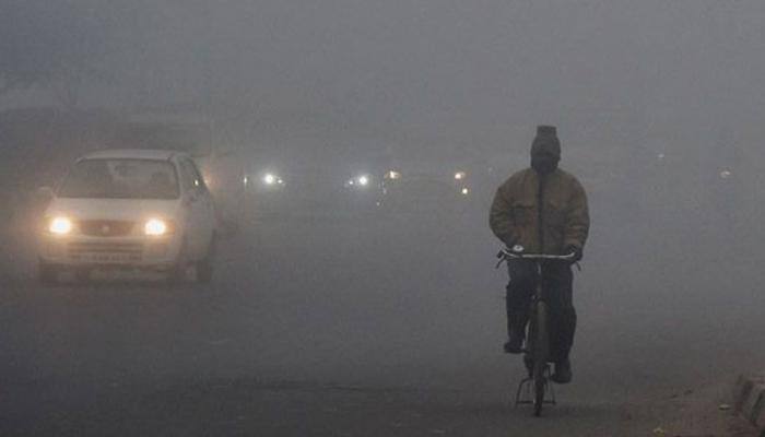 Cold morning in Delhi, minimum temperature below average