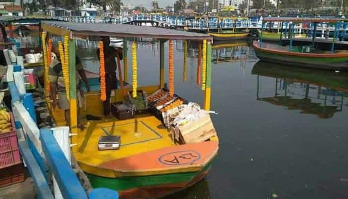 In a first, Bangkok-like floating market comes up in Kolkata 